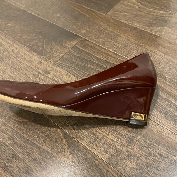 I bought then here but a little bit small for me. - Picture 3 of 4